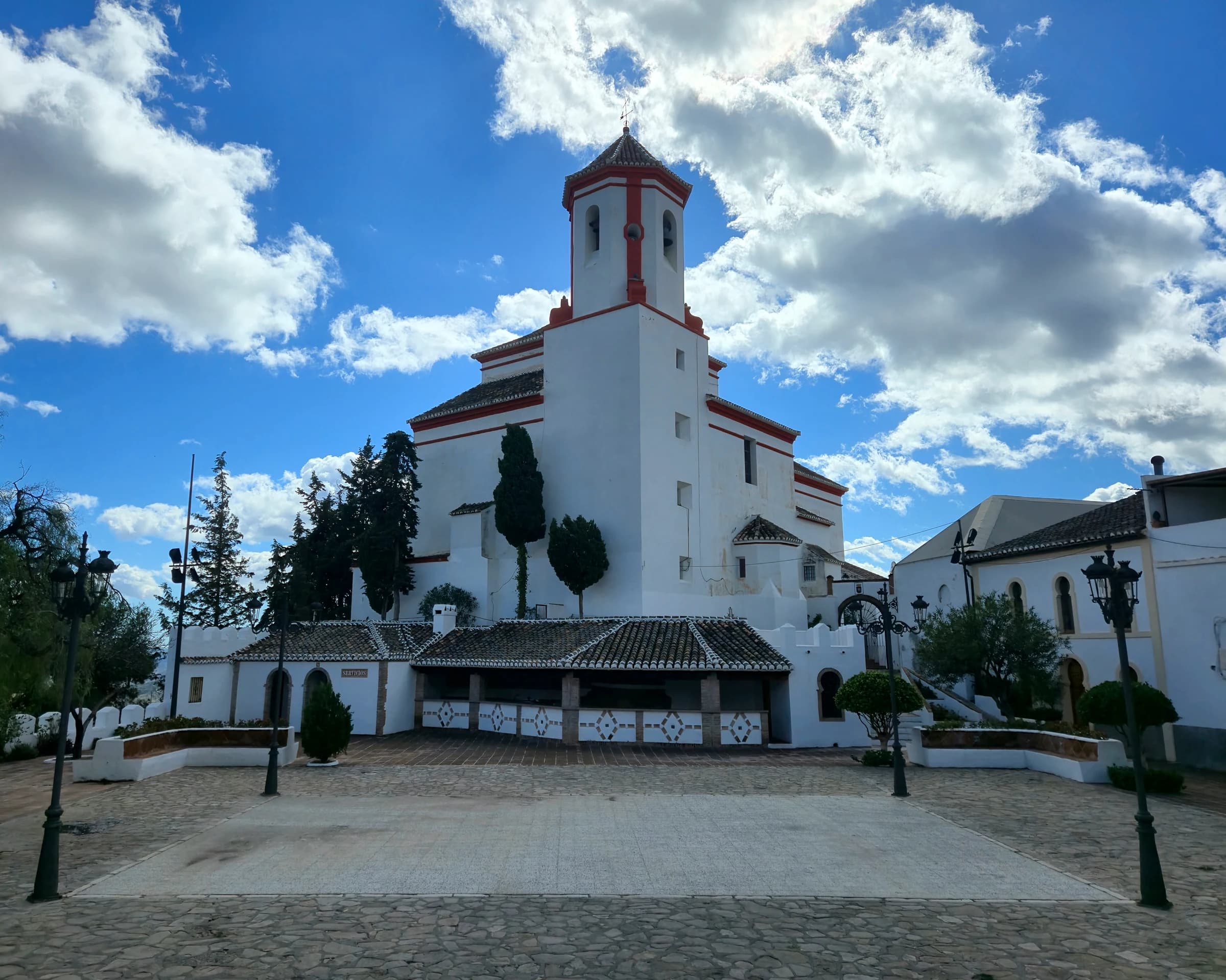 Alozaina