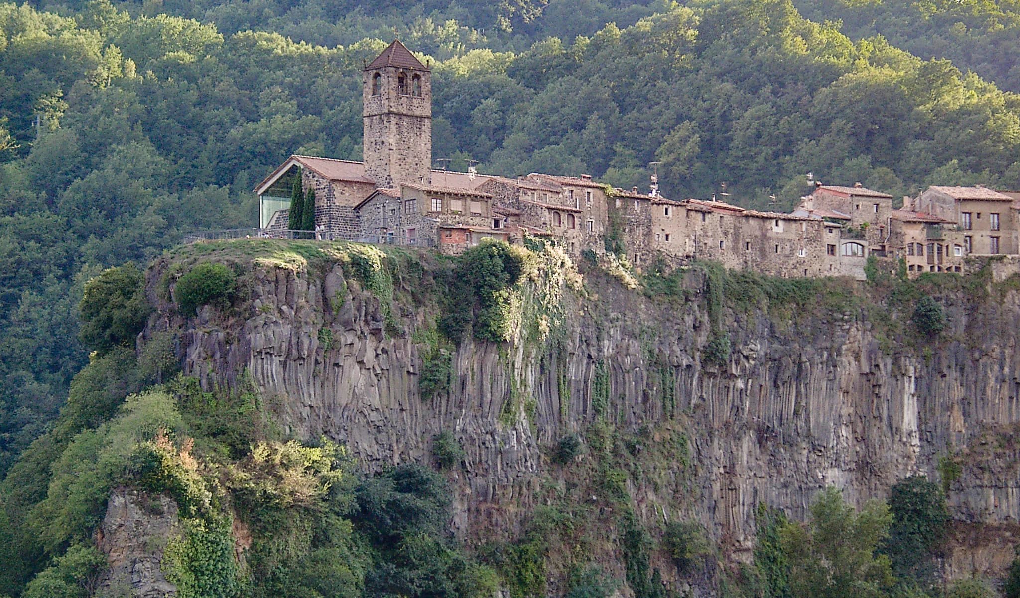 Castellfollit de la Roca