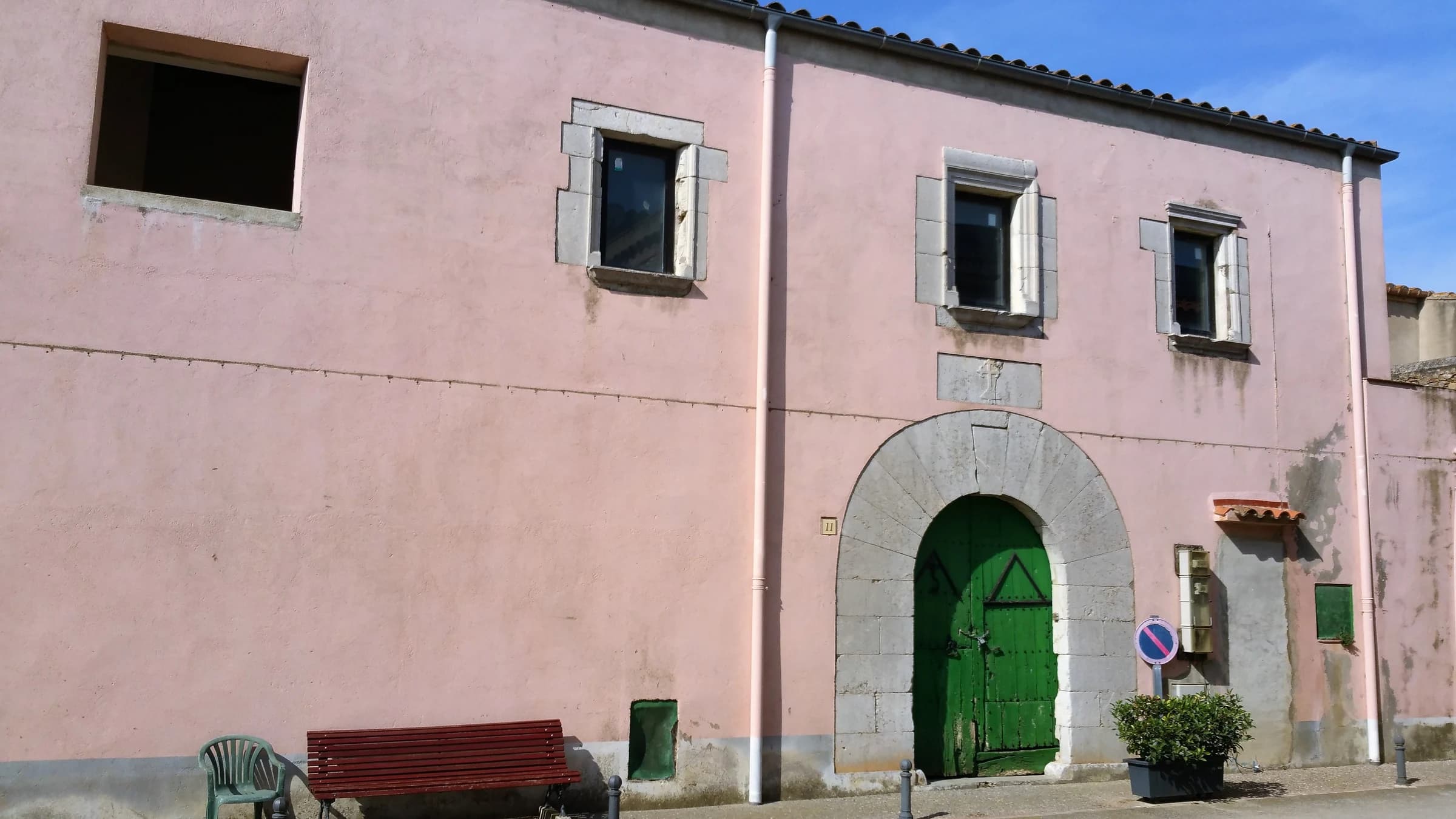 Santa Llogaia d'Àlguema