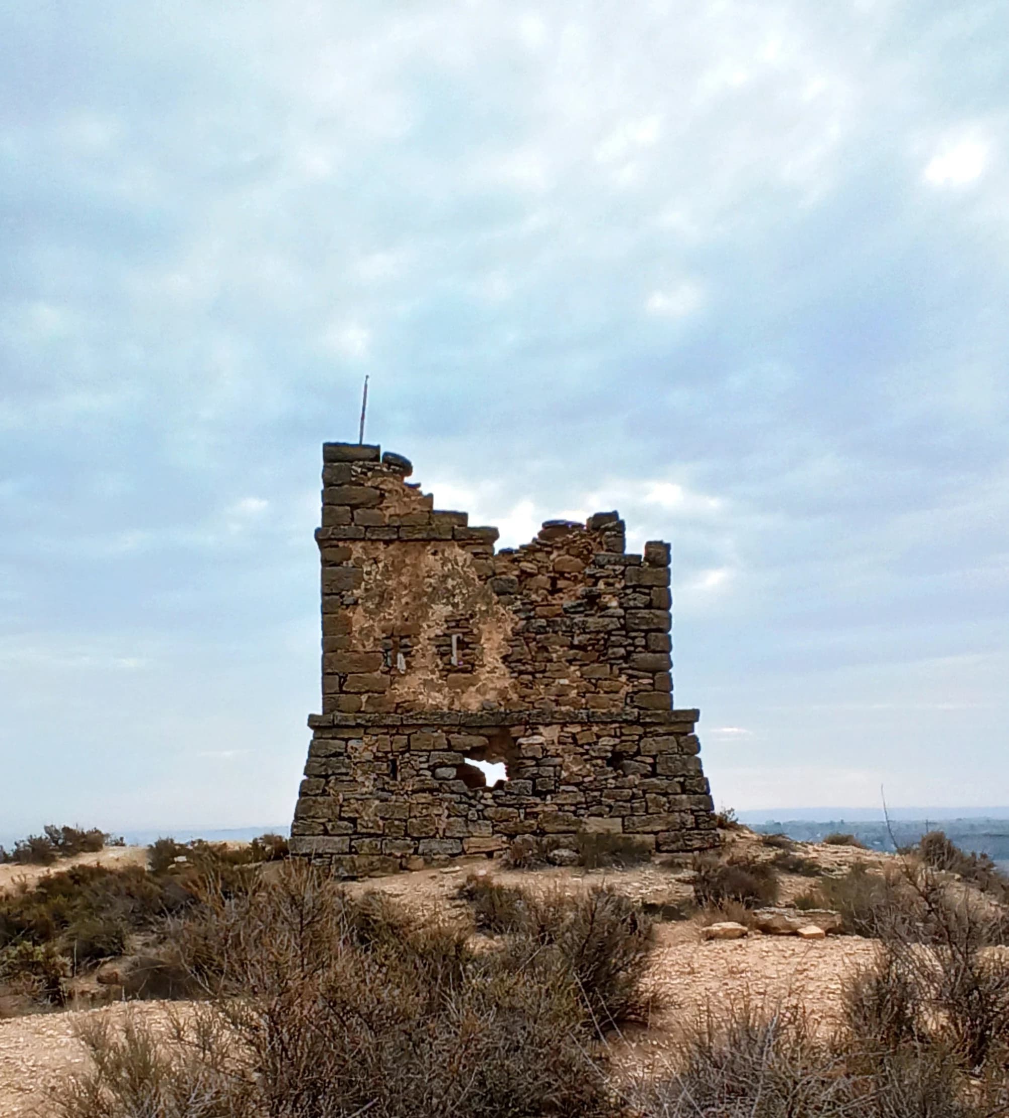 Alamús, Els