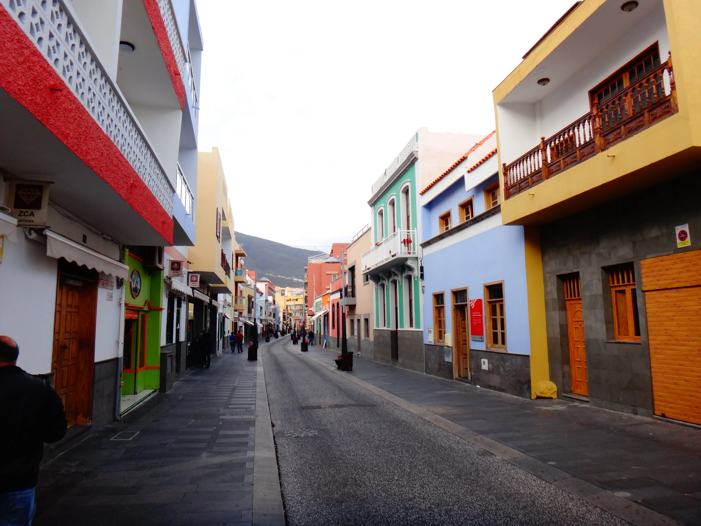 Candelaria en autocaravana (Santa Cruz de Tenerife)