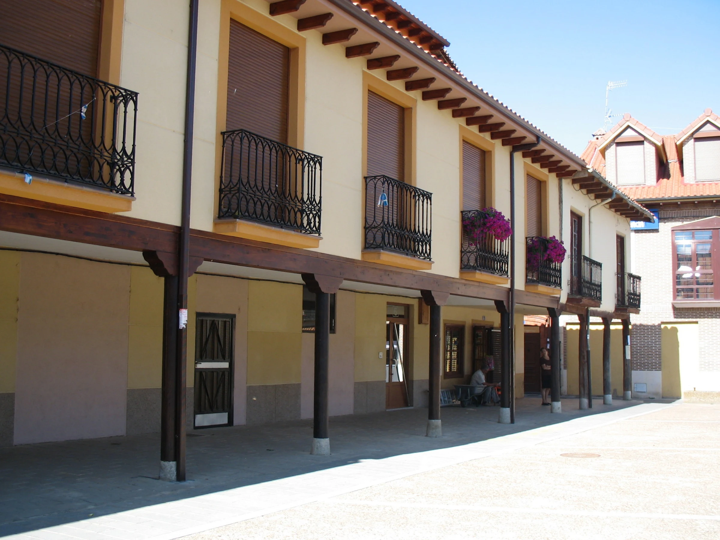 Mansilla de las Mulas en autocaravana (León)