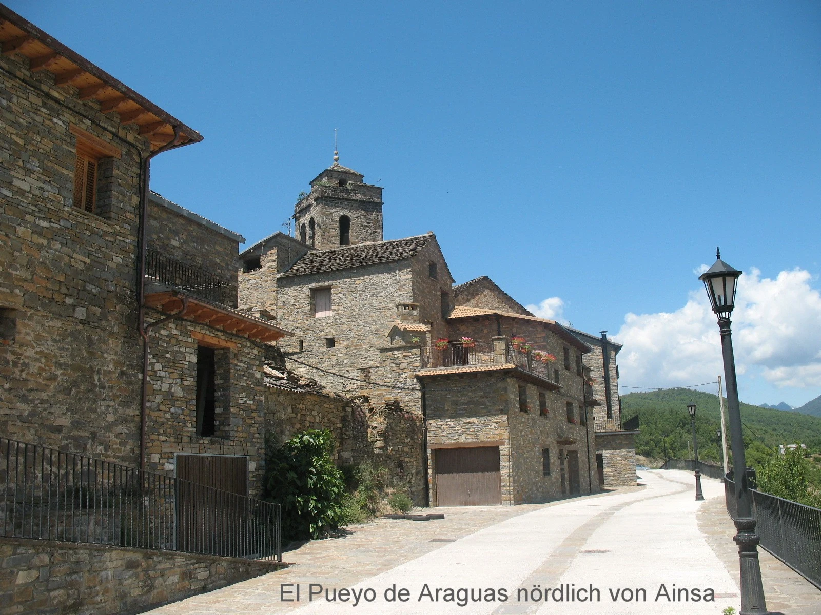 Pueyo de Araguás, El en autocaravana (Huesca)