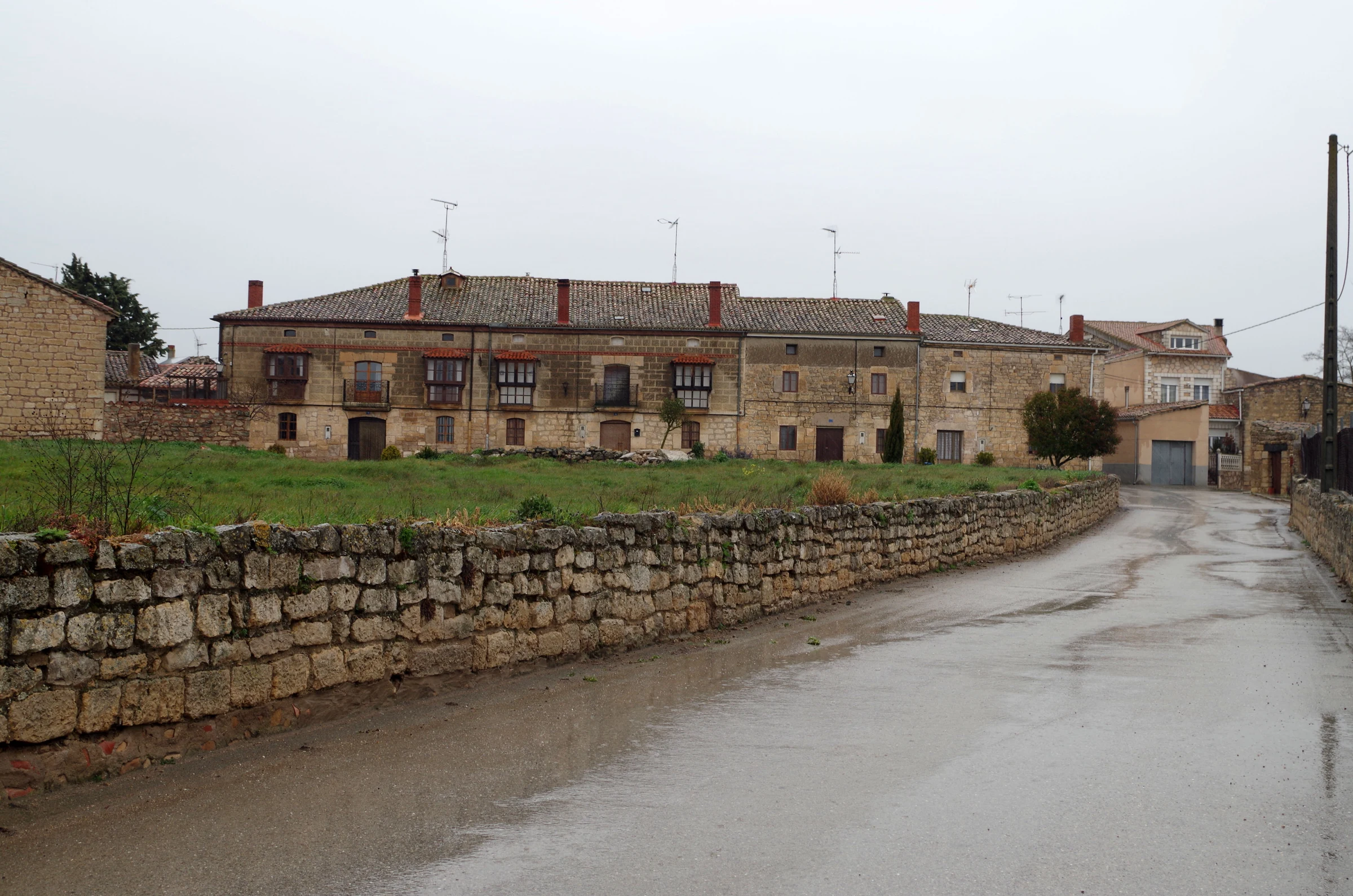 Villaquirán de los Infantes en autocaravana (Burgos)